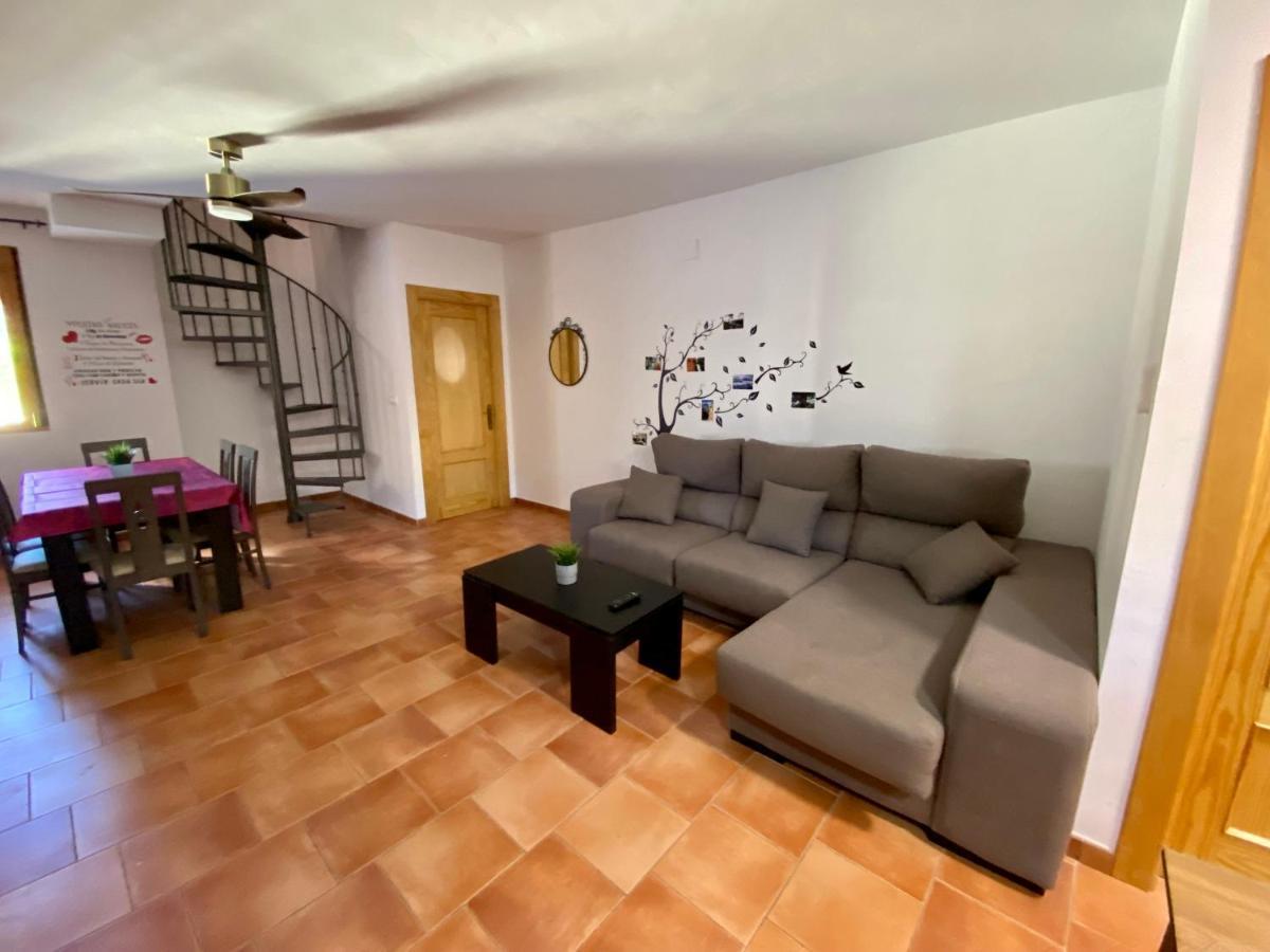 Alojamiento Los Tejos - อาร์โรโยฟรีโอ ภายนอก รูปภาพ